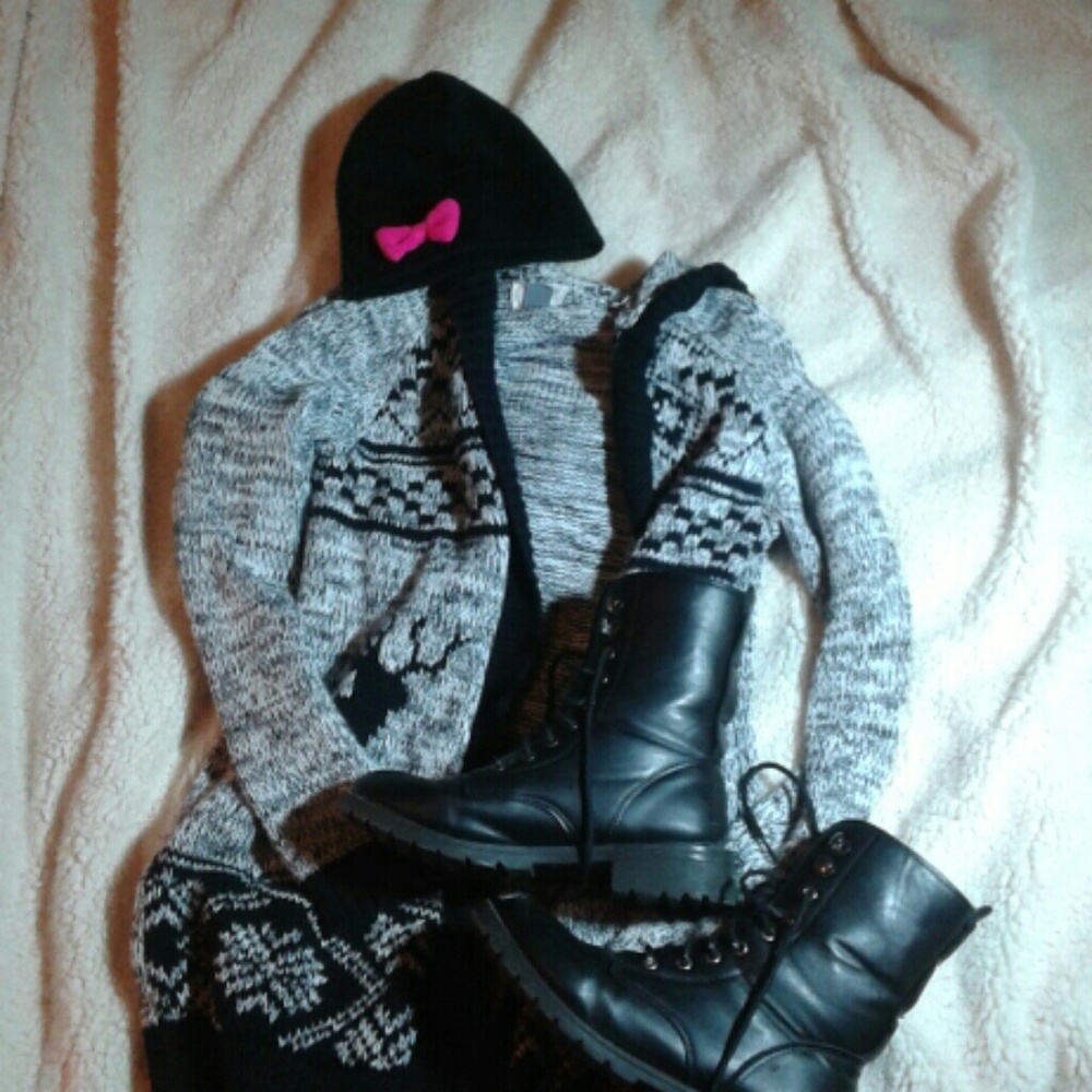 Pink Bow Knit Beanie